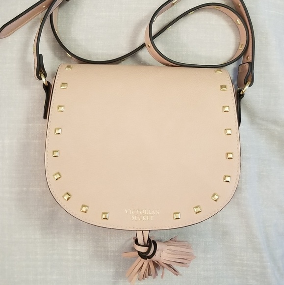 {NWOT} VS crossbody purse, dusty pink w/ tassels - Picture 4 of 6